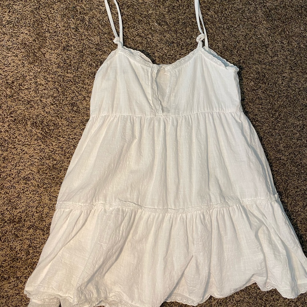 XS Kendall and Kylie dress